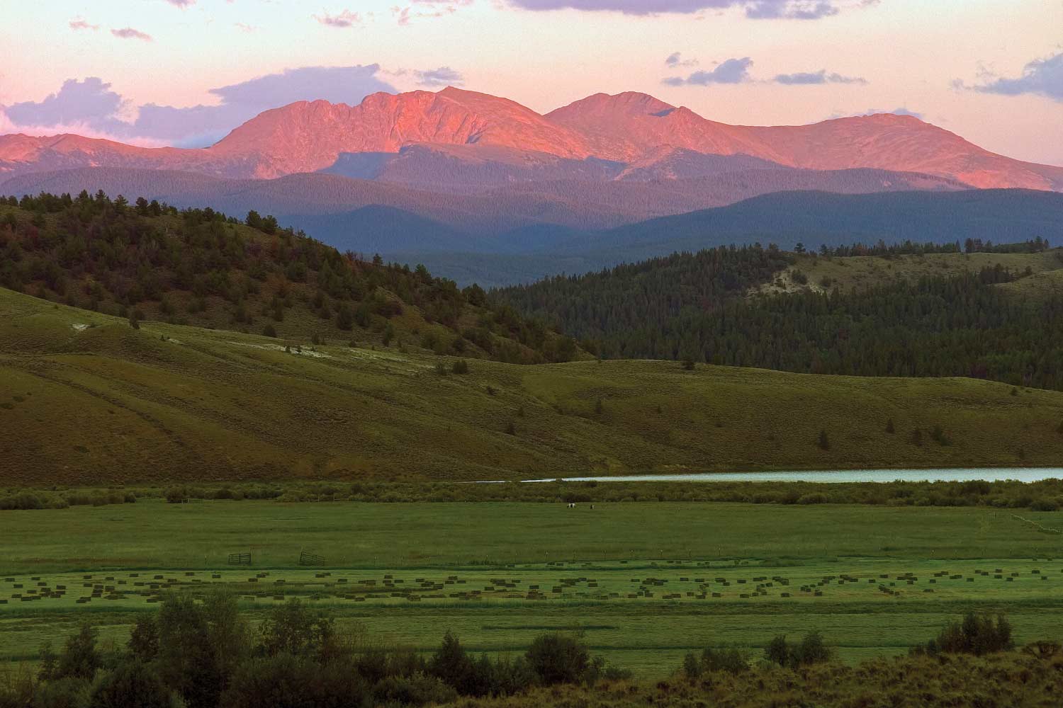 Dude Ranches Near Colorado's Famous Natural Wonders